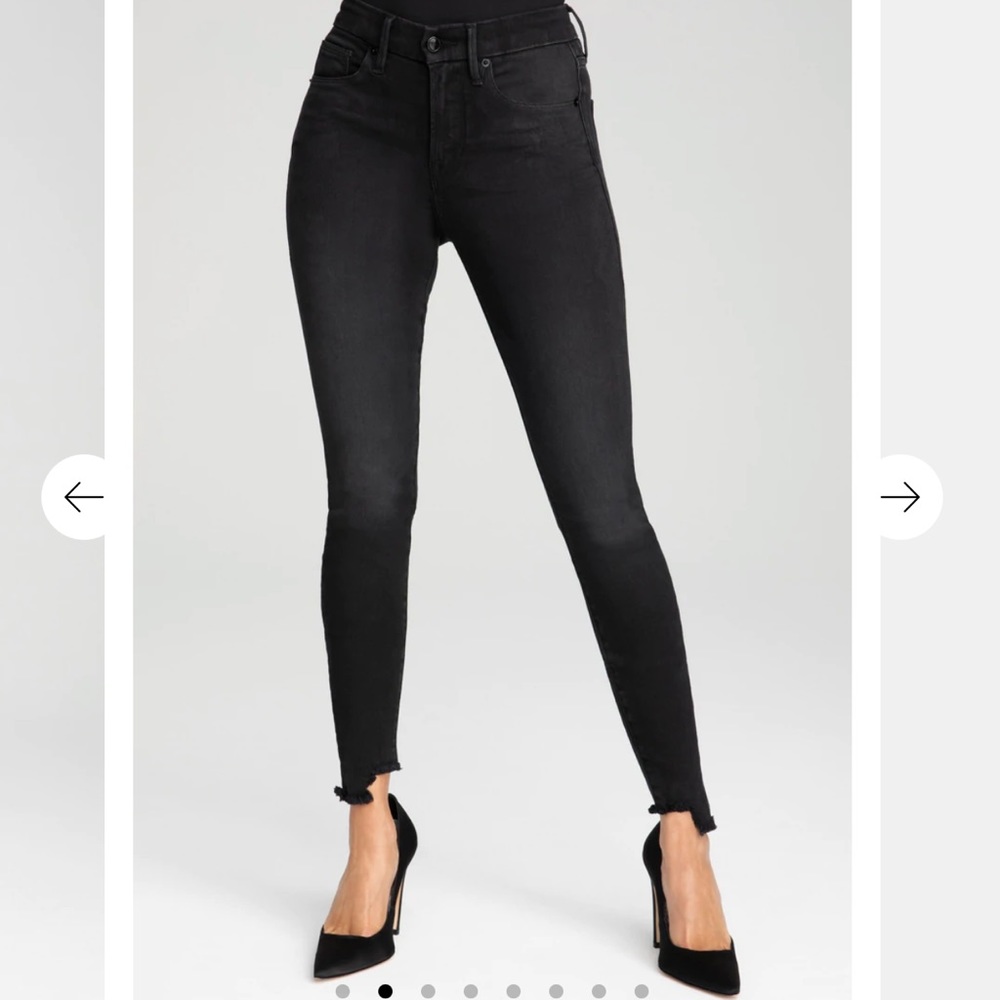 Good American Good Legs Step Hem Jean - Black